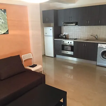 Christina Apartment Larnaca