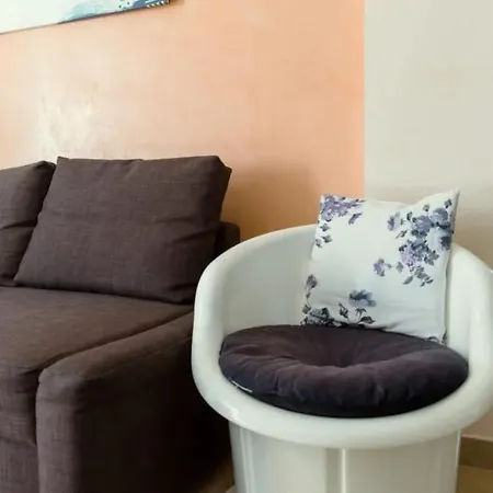 Christina Apartment *
