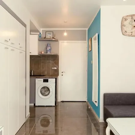 Christina Apartment *
